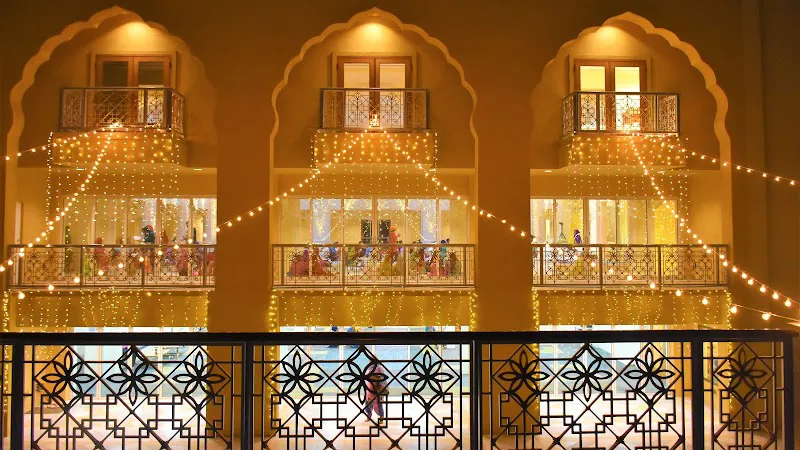 Guru Nanak Dwara - Gurdwara in Phoenix, Arizona