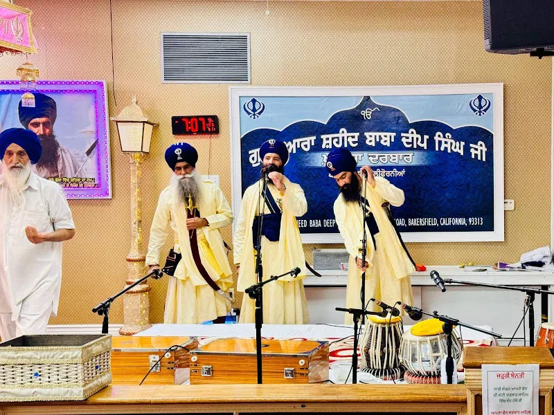 Gurudawara Shaheed Baba Deep Singh ji Khalsa Darbar - Gurdwara in Bakersfield, California