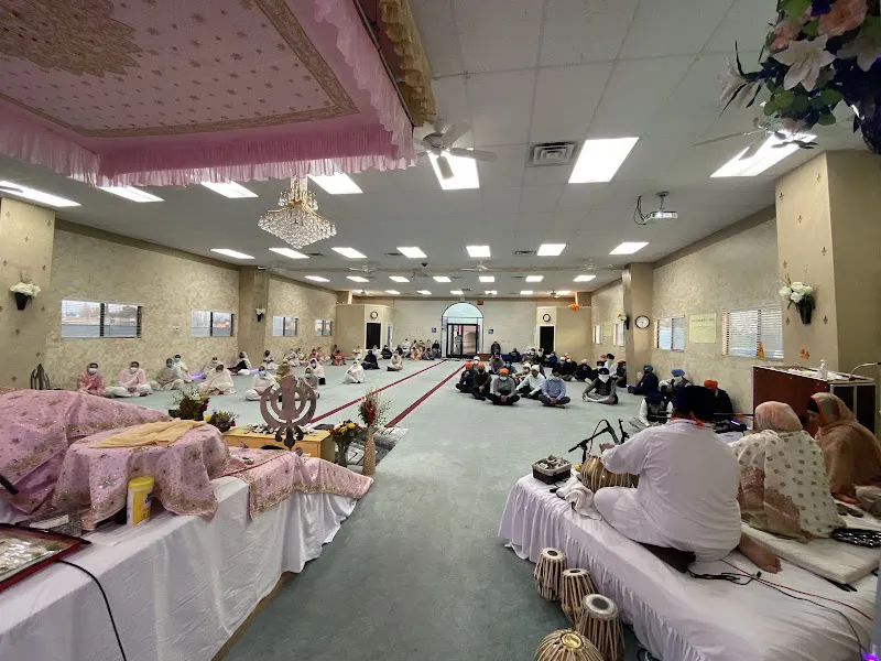 Gurdwara Guru Kalgidhar Sahib - Gurdwara in Selma, California