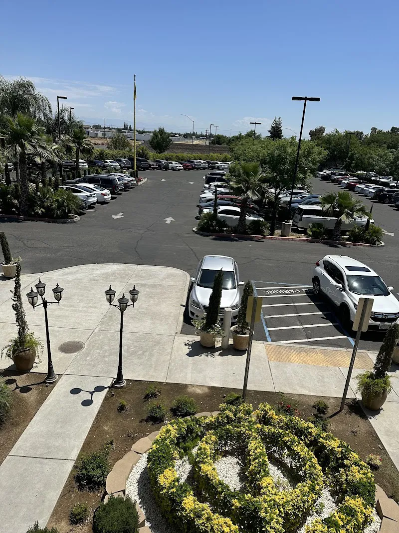 Sikh Institute Fresno - Gurdwara in Fresno, California