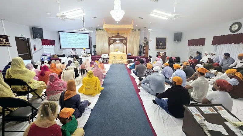Sikh Gurdwara of Tampa Bay | Tampa Gurdwara | United Sikh Religious Educational Foundation Inc | USREF - Gurdwara in Thonotosassa, Florida