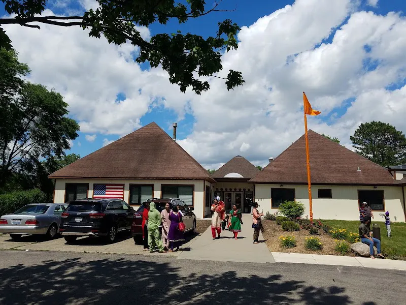 Illinois Sikh Community Center - Gurdwara in Wheaton, Illinois