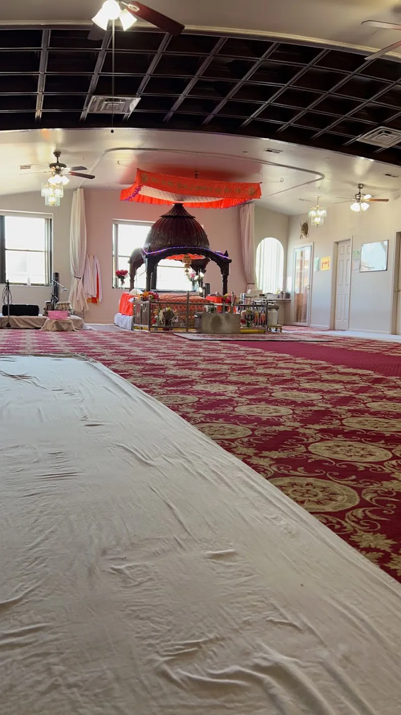 Devon Gurdwara Sahib of Chicago - Gurdwara in Chicago, Illinois