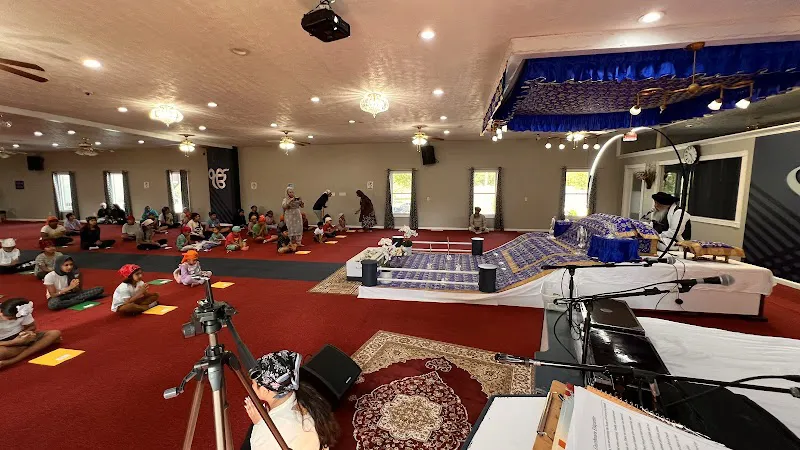Guru Nanak Sikh Society - Gurdwara in Indianapolis, Indiana
