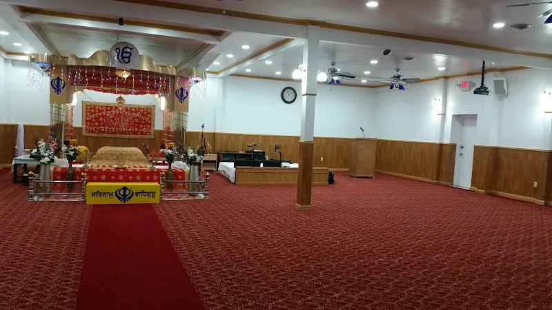 Gurudwara Baba Makhan Shah Lubana Sikh Center - Gurdwara in South Bend, Indiana