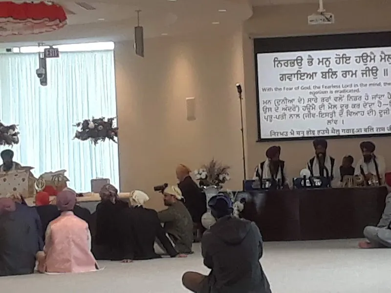Gurdwara Kansas - Gurdwara in Lenexa, Kansas