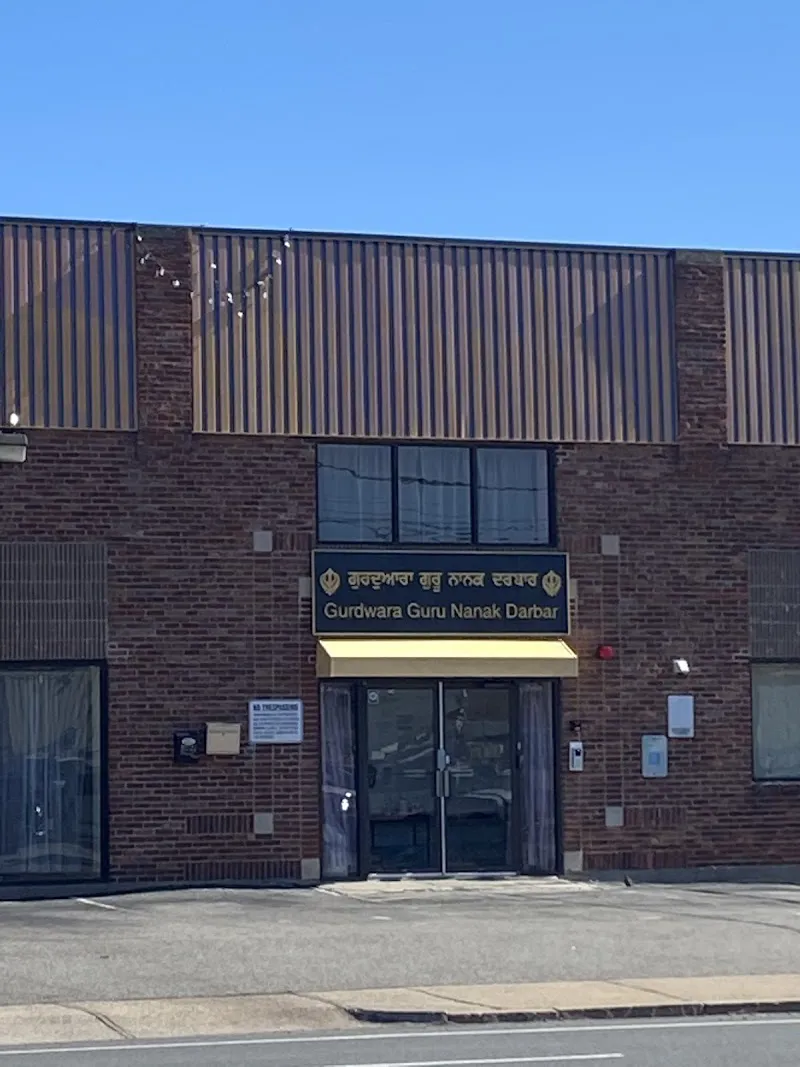 Gurdwara Guru Nanak Darbar - Gurdwara in Medford, Massachusetts