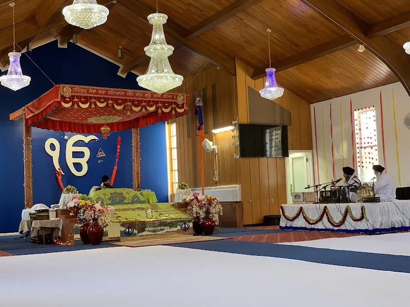 Guru Nanak Niwas - Gurdwara in Muskegon, Michigan