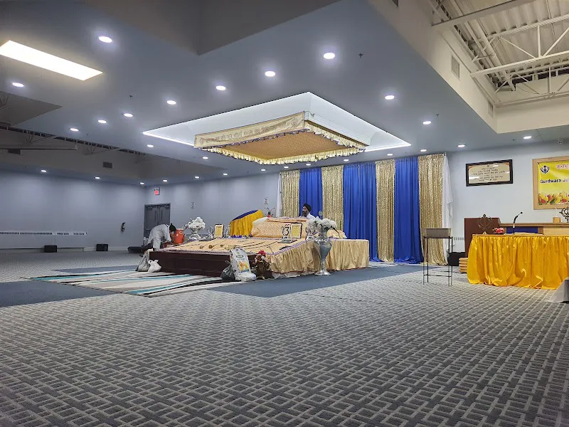 Gurdwara Jot Parkash Sahib - Gurdwara in Brampton, Ontario