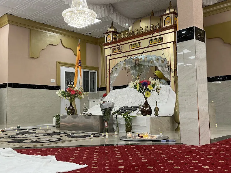 Sri Guru Singh Sabha Toronto - Gurdwara in Toronto, Ontario