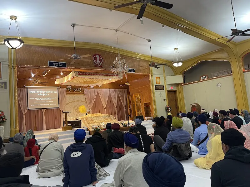 Guru Gobind Singh Sikh Society of Cleveland - Gurdwara in Bedford, Ohio