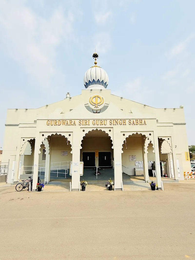 Gurdwara Siri Guru Singh Sabha - Gurdwara in Edmonton, Alberta