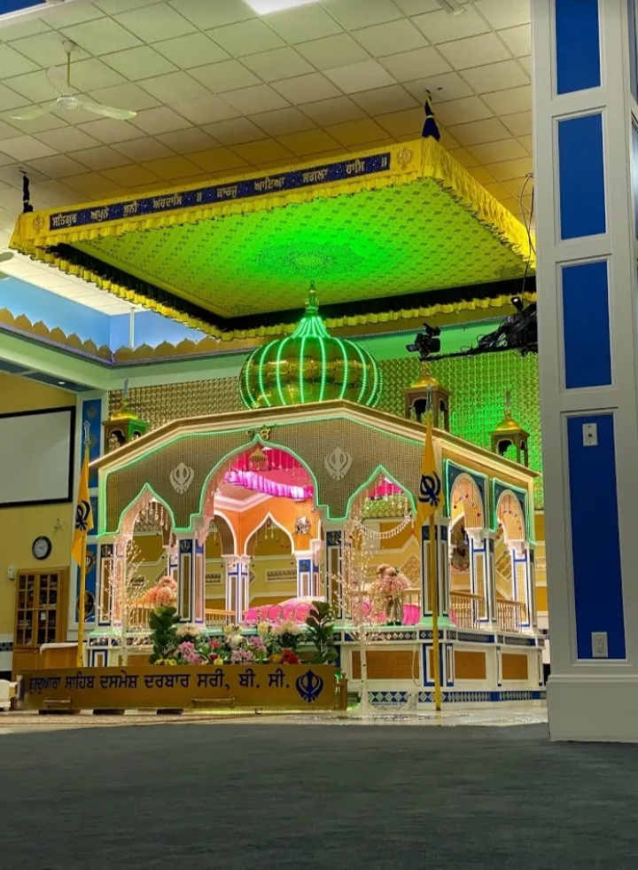 Gurdwara Sahib Dasmesh Darbar - Gurdwara in Surrey, British Columbia