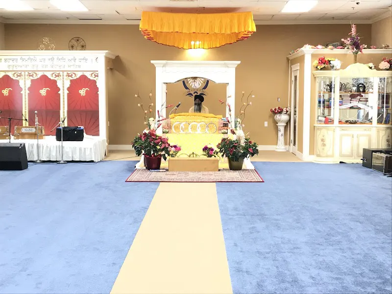 Gurudwara Guru Teg Bahadur Sahib - Cloverdale - Gurdwara in Surrey, British Columbia